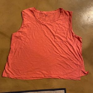 Madewell coral muscle tee with pocket